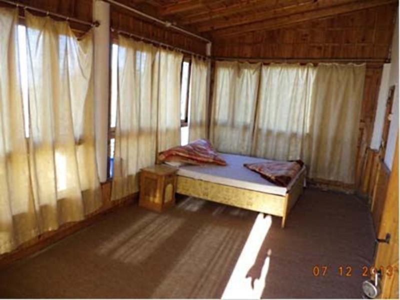 Veselka Resort Mukteshwar Exterior foto